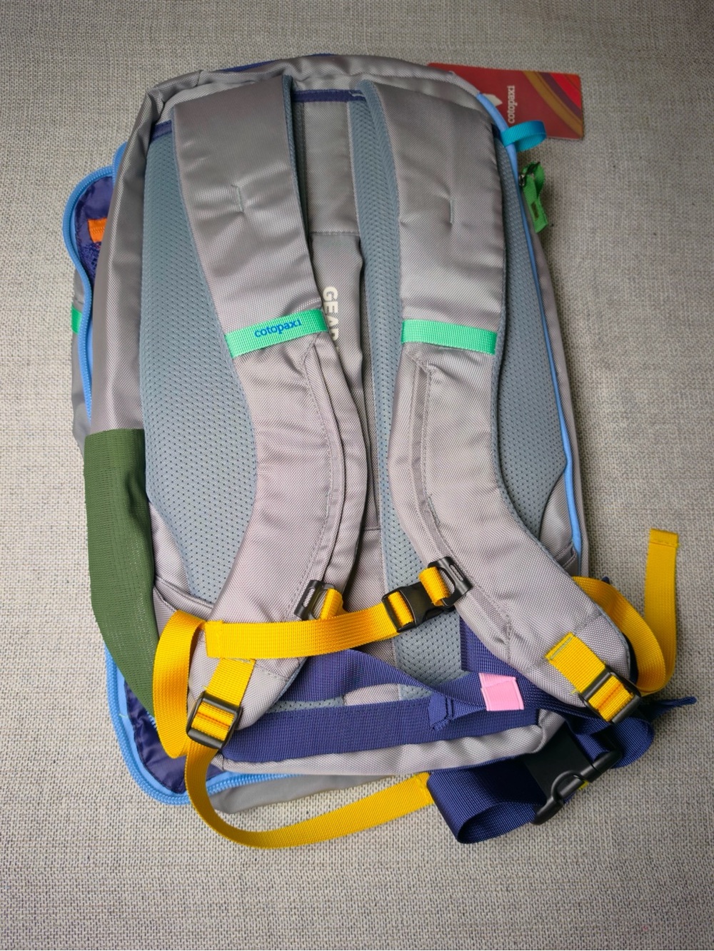 Cotopaxi Allpa 28 L Backpack - Gray with Teal, Purple & Orange Accents NWT - Picture 2 of 3